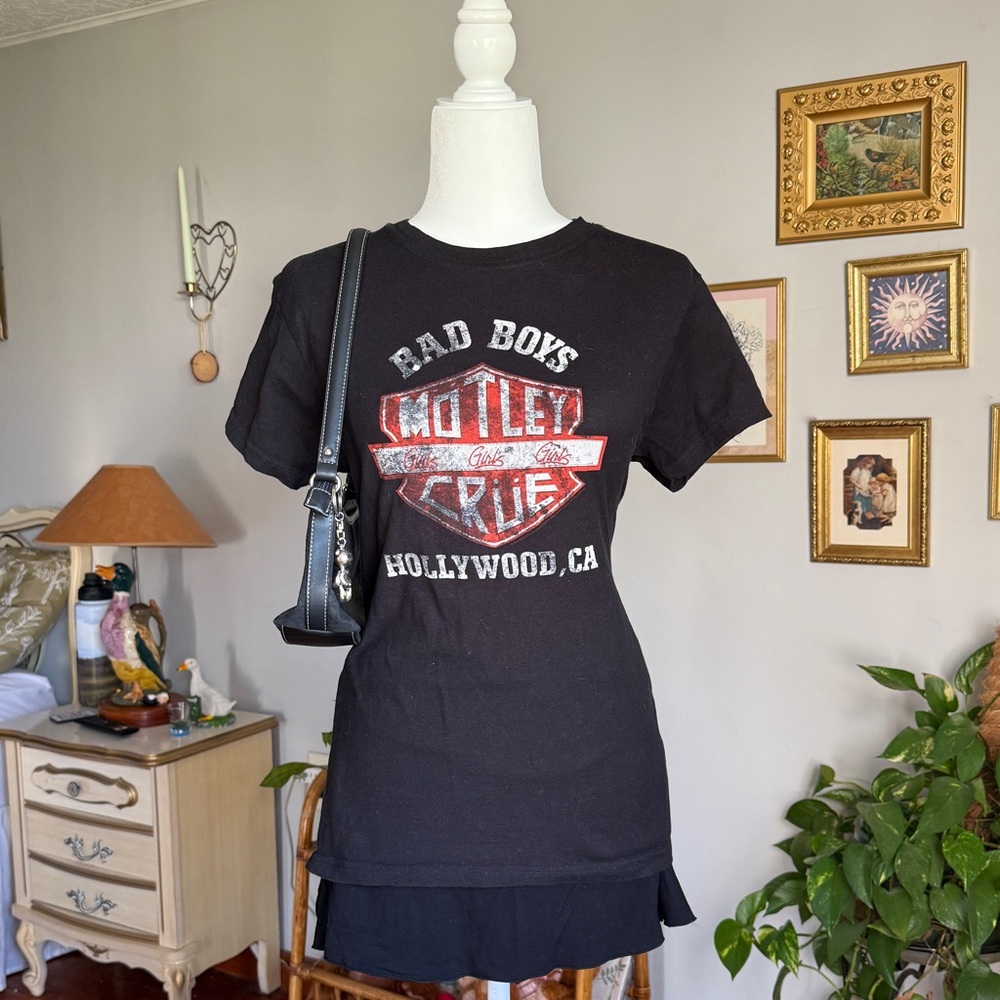 Motley Crue Graphic Tee